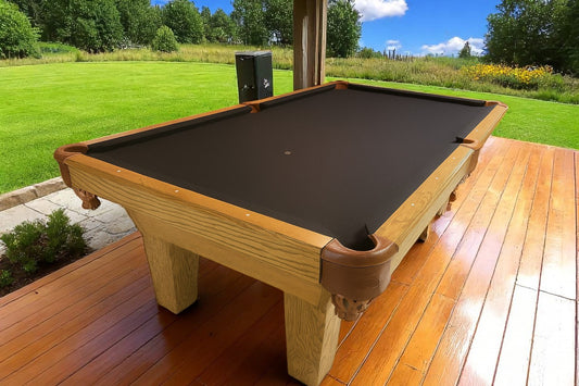 LIKE-NEW BRUNSWICK OLHAUSEN SOLID OAK POOL TABLE – FULL ACCESSORY SET!